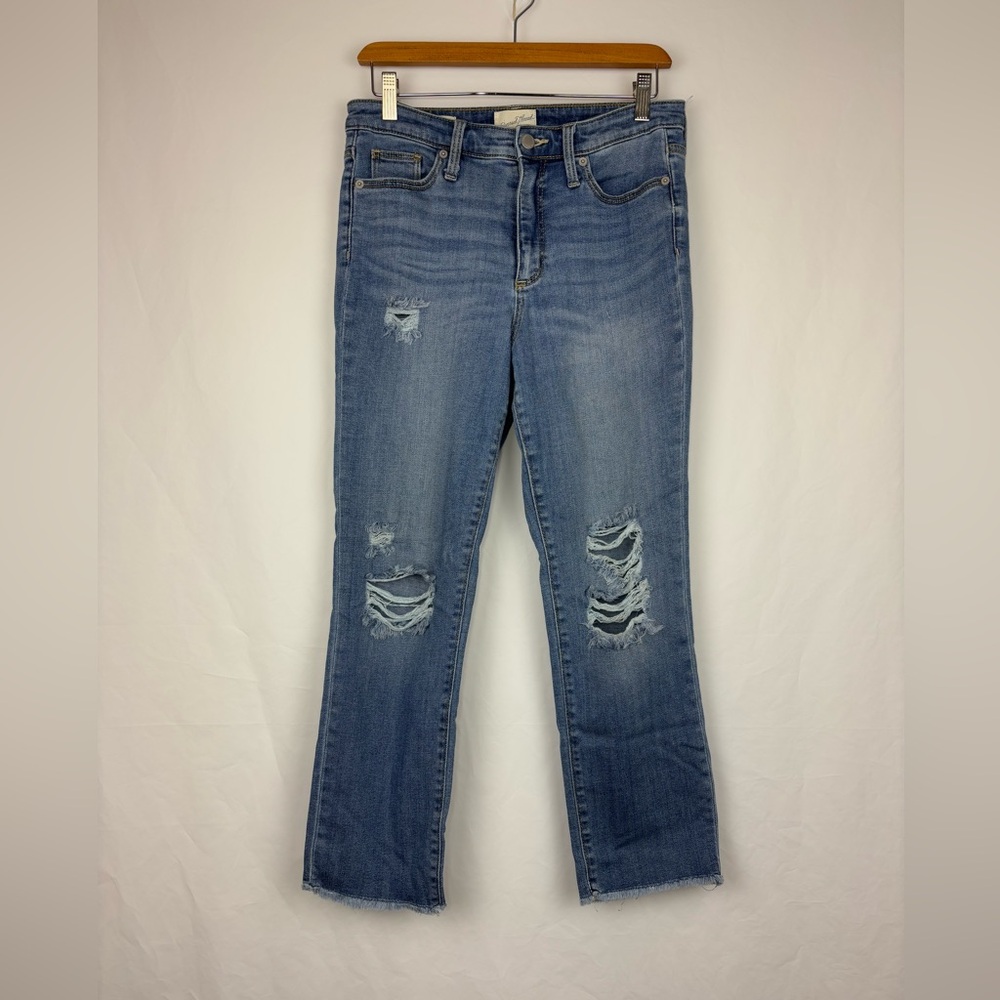 Universal Thread High-Rise Slim Straight Manufacturer Distressed Jeans Size 6/28